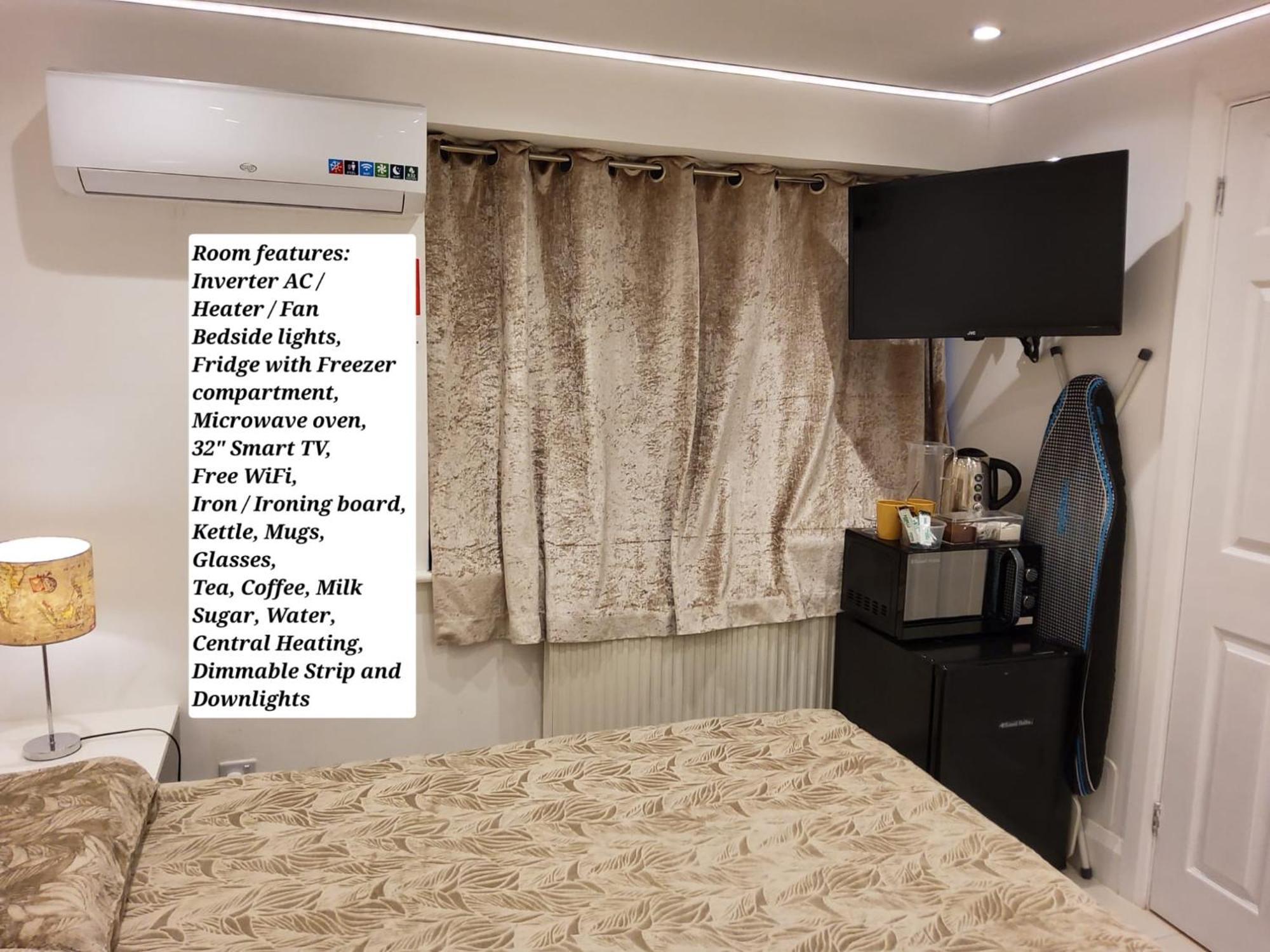 Air Conditioned Modern Double Bed Room With Private Attached Bathroom - Free Parking - Near London Heathrow Airport & Southall Broadway ภายนอก รูปภาพ